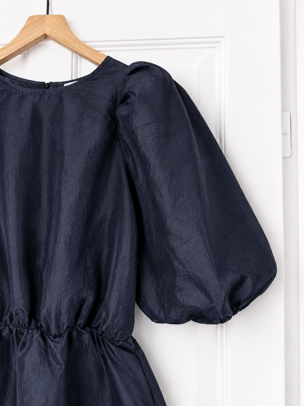 H&M Black Puff Sleeve Peplum Blouse - Picture 2 of 7
